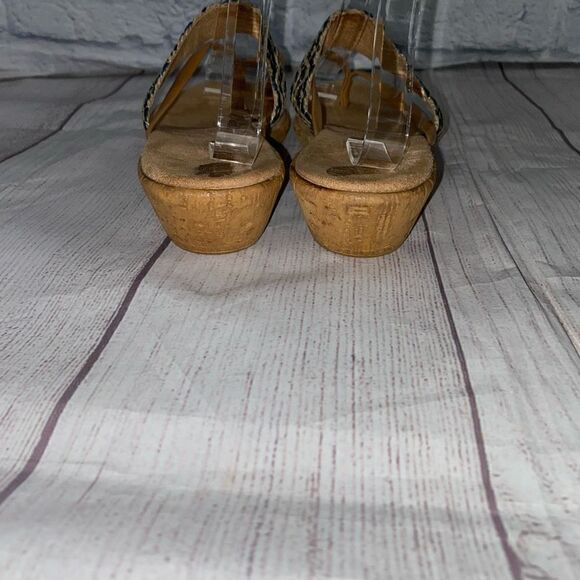 Italian shoemaker wedge flip flop sandals w/weave strap sz 8.5 women - Picture 3 of 7